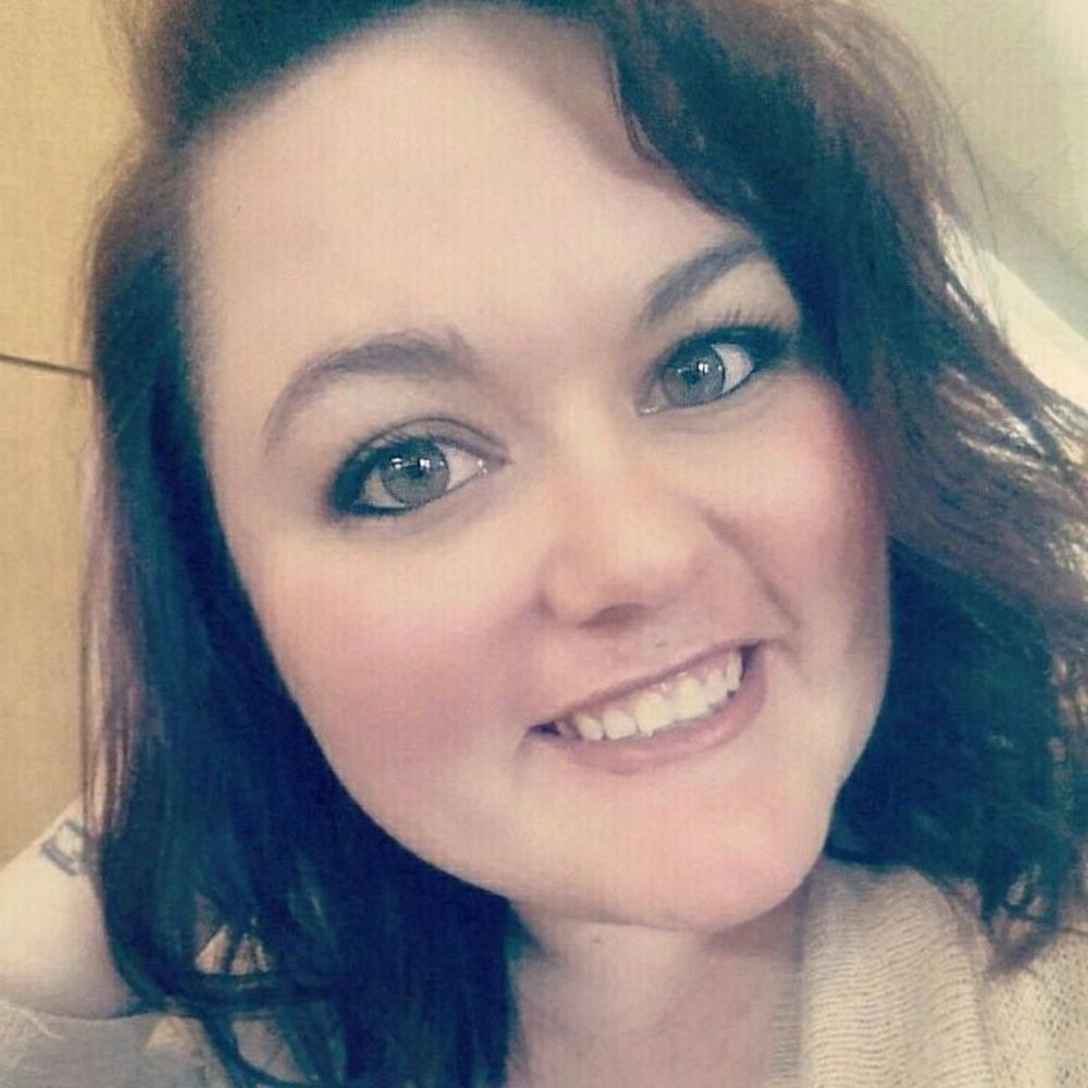 Meet your Posher, Alexandrea